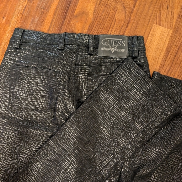 Black Guess snakeskin jeans size 28 - Picture 4 of 10